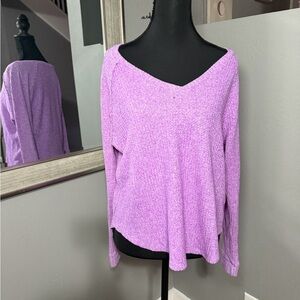 American Eagle women's purple soft & sexy plush waffle knit Vneck sweater medium